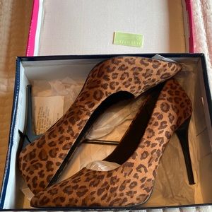 Leopard Pumps